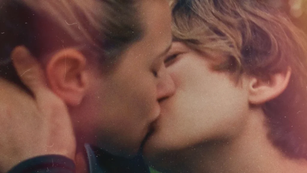 Chemical Hearts (2020)